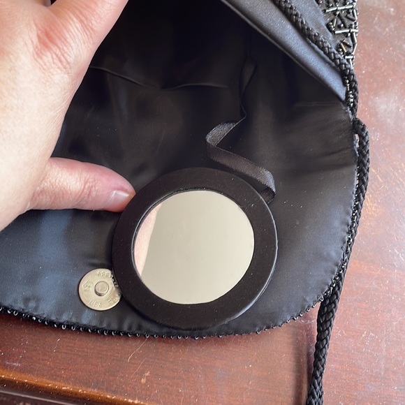 Beaded small bag - Picture 5 of 7